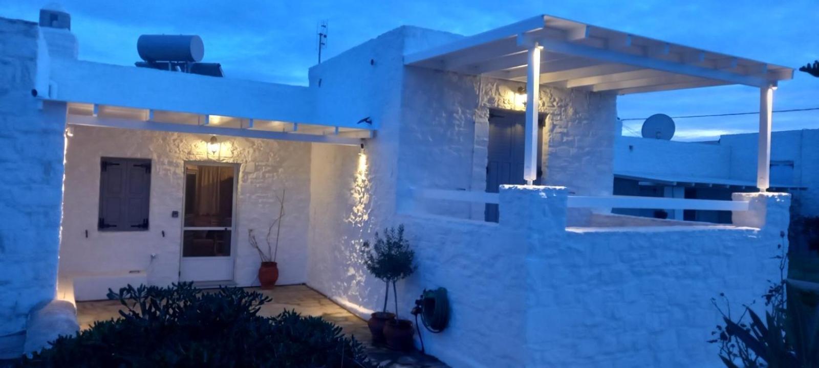 Aretousa Residence In Naoussa, Paros Exterior photo